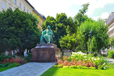Macaristan, Budapeşte 'deki Mor Jokai anıtı 