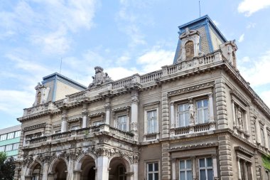 Macaristan 'ın Budapeşte kentindeki Pollack Mihaly Meydanı' ndaki Karolyi Sarayı