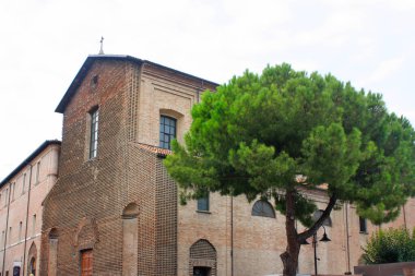 İtalya 'nın Rimini kentindeki Suffrage Kilisesi (San Francesco Saverio Kilisesi)
