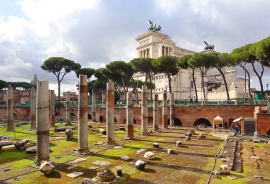 Trajan Forumu ve Ulusal Anıt Roma, İtalya 'da Vittoriano