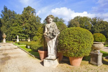 İtalya, Roma 'daki Borghese Galerisi' nin yanına park et.