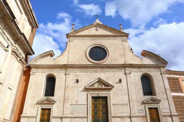 İtalya, Roma 'da Santa Maria del Popolo Kilisesi Bazilikası