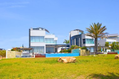 Kıbrıs 'taki modern otel manzarası