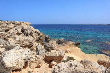 Kıbrıs 'ta Cape Greco yakınlarındaki kıyı şeridi manzarası