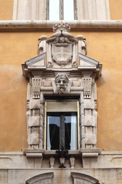 İtalya 'nın Roma şehrindeki Vintage Palace' ın Penceresi