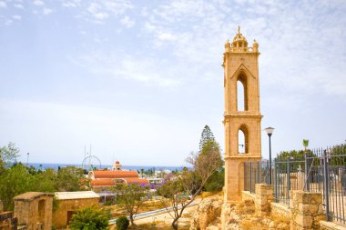 Kıbrıs Rum Kesimi 'nin Ayia Napa kentindeki Ortaçağ Manastırı' nın Çanı
