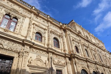 İspanya, Seville 'deki belediye binasının manzarası