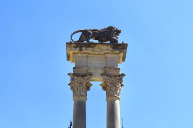 Sevilla, İspanya 'daki Murillo Bahçelerinde Kristof Kolomb Anıtı