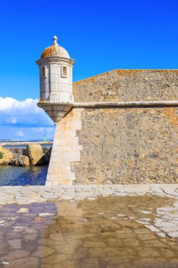 Ponta da Bandeira Kalesi Lagos, Algarve, Portekiz