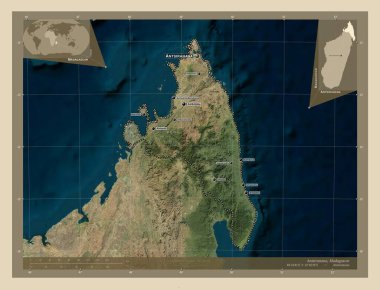 Antsiranana, Madagaskar özerk vilayeti. Yüksek çözünürlüklü uydu. Bölgenin büyük şehirlerinin yerleri ve isimleri. Köşedeki yedek konum haritaları