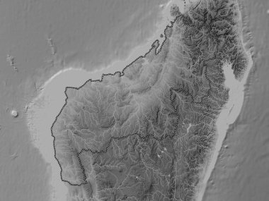 Mahajanga, Madagaskar özerk vilayeti. Gölleri ve nehirleri olan gri tonlama yükseklik haritası