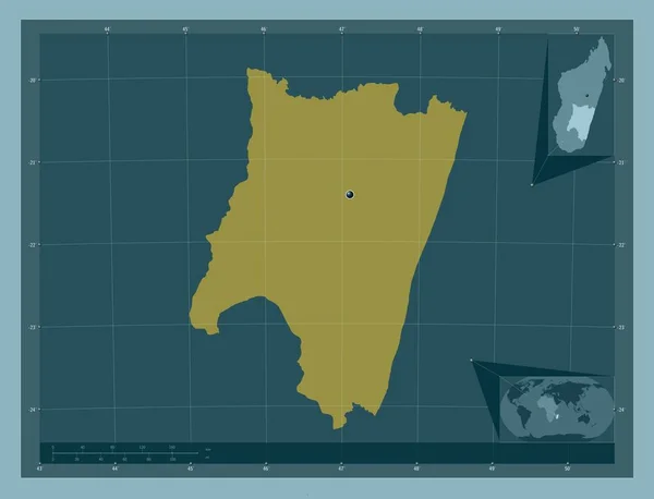 马达加斯加的一个自治省 Fianarantsoa 固体的颜色形状 角辅助位置图 — 图库照片