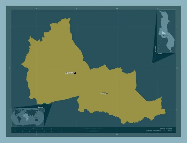 マラウィのドゥワ県 しっかりした色の形 地域の主要都市の位置と名前 コーナー補助位置図 — ストック写真