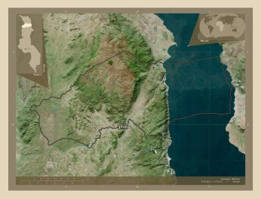 Rumphi, Malawi bölgesi. Yüksek çözünürlüklü uydu. Bölgenin büyük şehirlerinin yerleri ve isimleri. Köşedeki yedek konum haritaları
