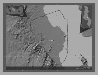 Salima, Malawi bölgesi. Göllü ve nehirli çift katlı yükseklik haritası. Bölgenin büyük şehirlerinin yerleri ve isimleri. Köşedeki yedek konum haritaları