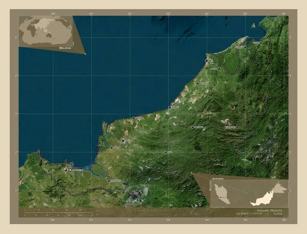 マレーシアのサラワク州 高解像度衛星地図 地域の主要都市の位置と名前 コーナー補助位置図 — ストック写真