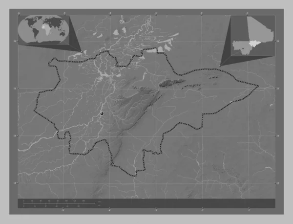 马里地区莫普提 带有湖泊和河流的灰度高程图 角辅助位置图 — 图库照片