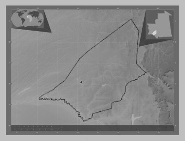 Brakna, Moritanya bölgesi. Gölleri ve nehirleri olan gri tonlama yükseklik haritası. Köşedeki yedek konum haritaları