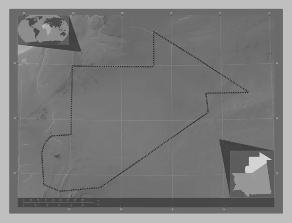 毛里塔尼亚地区的Tiris Zemmour 带有湖泊和河流的灰度高程图 该区域主要城市的所在地点 角辅助位置图 — 图库照片
