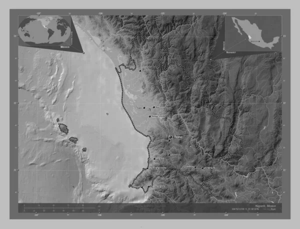 Nayarit 墨西哥州 带有湖泊和河流的灰度高程图 该区域主要城市的地点和名称 角辅助位置图 — 图库照片