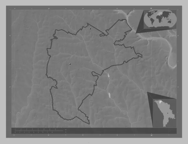 Donduseni 摩尔多瓦区 带有湖泊和河流的灰度高程图 该区域主要城市的所在地点 角辅助位置图 — 图库照片