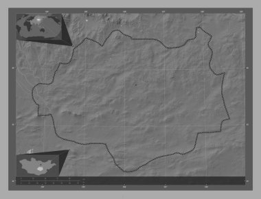 Dundgovi, Moğolistan vilayeti. Göllü ve nehirli çift katlı yükseklik haritası. Bölgenin büyük şehirlerinin yerleri. Köşedeki yedek konum haritaları