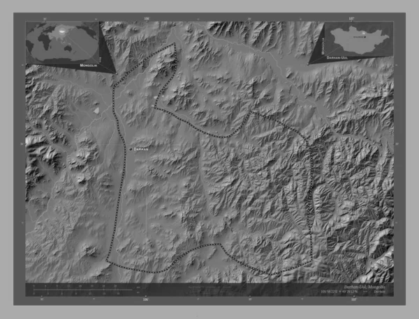 モンゴルの自治体であるダーハン ウール 湖や川と二階の標高マップ 地域の主要都市の位置と名前 コーナー補助位置図 — ストック写真