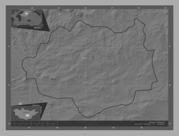 モンゴル国ドンゴヴィ県 湖や川と二階の標高マップ 地域の主要都市の位置と名前 コーナー補助位置図 — ストック写真
