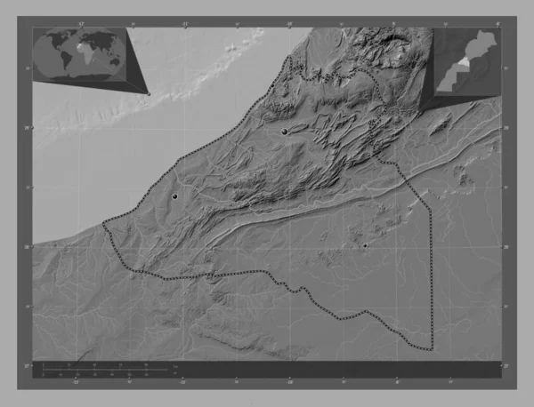 モロッコの地域であるグエルミーム ヌーン Guelmim Oeued 湖や川と二階の標高マップ 地域の主要都市の場所 コーナー補助位置図 — ストック写真