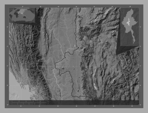 曼德勒 缅甸的师 带湖泊和河流的比尔维尔高程图 该区域主要城市的所在地点 角辅助位置图 — 图库照片