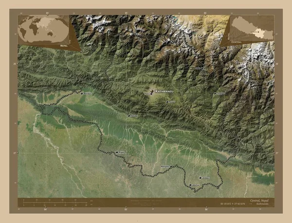 尼泊尔发展区中央 低分辨率卫星地图 该区域主要城市的地点和名称 角辅助位置图 — 图库照片