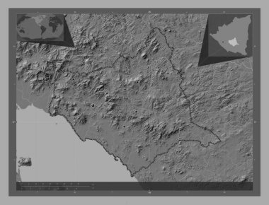 Chontales, Nikaragua Bölümü. Göllü ve nehirli çift katlı yükseklik haritası. Bölgenin büyük şehirlerinin yerleri. Köşedeki yedek konum haritaları