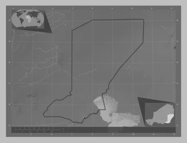 ニジェールの部署だ 湖や川とグレースケールの標高マップ コーナー補助位置図 — ストック写真