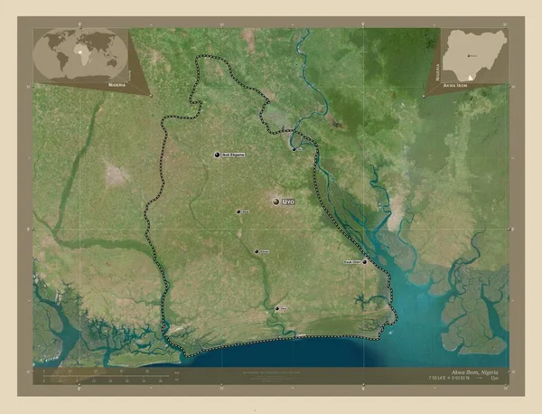 アクワ イボム ナイジェリアの国家 高解像度衛星地図 地域の主要都市の位置と名前 コーナー補助位置図 — ストック写真