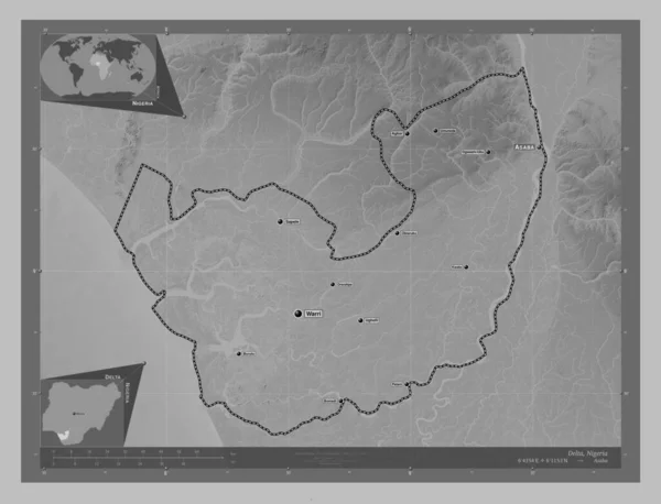 デルタ ナイジェリアの州 湖や川とグレースケールの標高マップ 地域の主要都市の位置と名前 コーナー補助位置図 — ストック写真