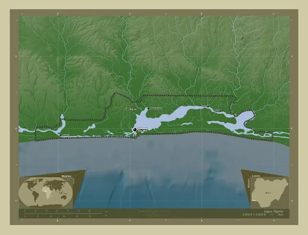 ナイジェリアのラゴス州 湖や川とWikiスタイルで着色された標高マップ 地域の主要都市の位置と名前 コーナー補助位置図 — ストック写真