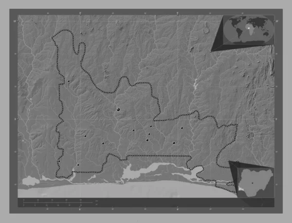 尼日利亚州 带湖泊和河流的比尔维尔高程图 该区域主要城市的所在地点 角辅助位置图 — 图库照片