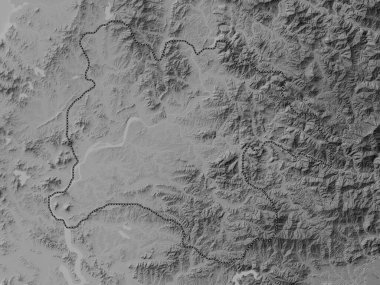 P 'yongyang, Kuzey Kore' nin özel şehri. Gölleri ve nehirleri olan gri tonlama yükseklik haritası