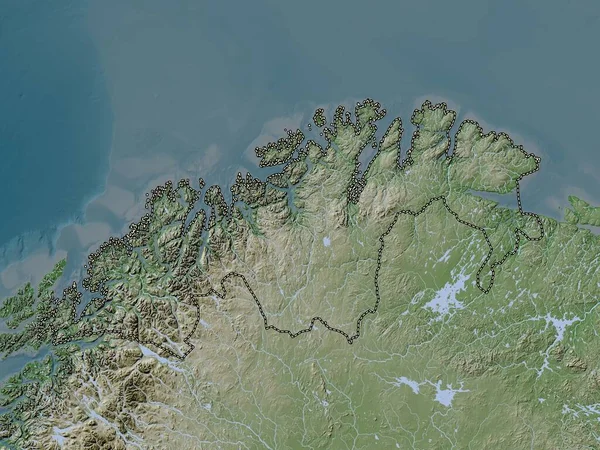 ノルウェーの郡であるトロムス フィンマルク 湖や川とWikiスタイルで着色された標高マップ — ストック写真