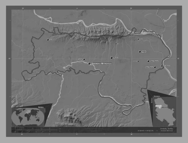 Sremski 塞尔维亚区 带湖泊和河流的比尔维尔高程图 该区域主要城市的地点和名称 角辅助位置图 — 图库照片