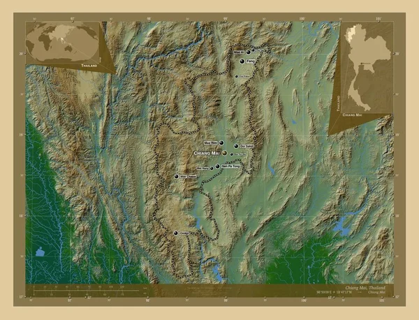 タイ王国のチェンマイ県 湖や川と色の標高マップ 地域の主要都市の位置と名前 コーナー補助位置図 — ストック写真