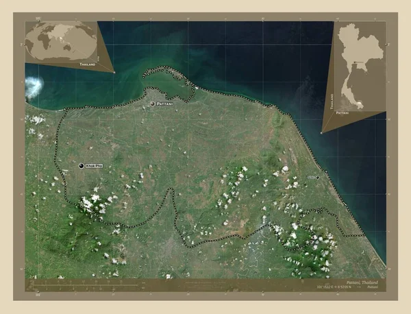 タイ王国のパタニ県 高解像度衛星地図 地域の主要都市の位置と名前 コーナー補助位置図 — ストック写真