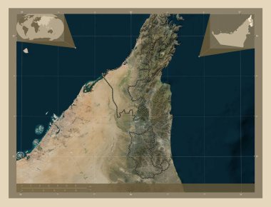 Ras El Haymah, Birleşik Arap Emirlikleri 'nden. Yüksek çözünürlüklü uydu. Köşedeki yedek konum haritaları