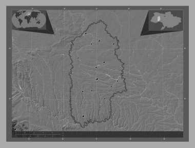 Khmel 'nyts' kyy, Ukrayna bölgesi. Göllü ve nehirli çift katlı yükseklik haritası. Bölgenin büyük şehirlerinin yerleri. Köşedeki yedek konum haritaları