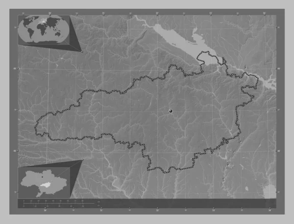 ウクライナの地域のKirovohrad 湖や川とグレースケールの標高マップ コーナー補助位置図 — ストック写真