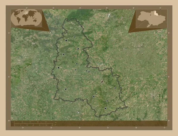 乌克兰地区 低分辨率卫星地图 该区域主要城市的所在地点 角辅助位置图 — 图库照片