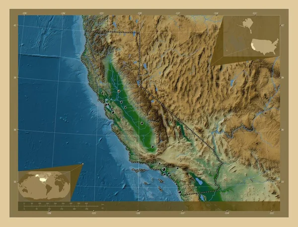 カリフォルニア州 アメリカ合衆国の州 湖や川と色の標高マップ 地域の主要都市の場所 コーナー補助位置図 — ストック写真