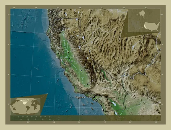 カリフォルニア州 アメリカ合衆国の州 湖や川とWikiスタイルで着色された標高マップ 地域の主要都市の場所 コーナー補助位置図 — ストック写真