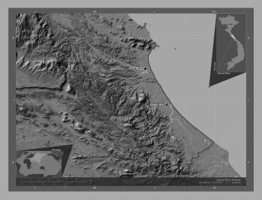 Quang Binh, Vietnam vilayeti. Göllü ve nehirli çift katlı yükseklik haritası. Bölgenin büyük şehirlerinin yerleri ve isimleri. Köşedeki yedek konum haritaları