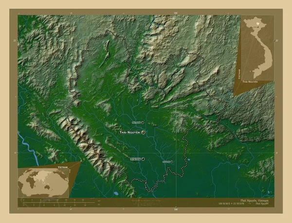 ベトナムのタイ グエン州 湖や川と色の標高マップ 地域の主要都市の位置と名前 コーナー補助位置図 — ストック写真